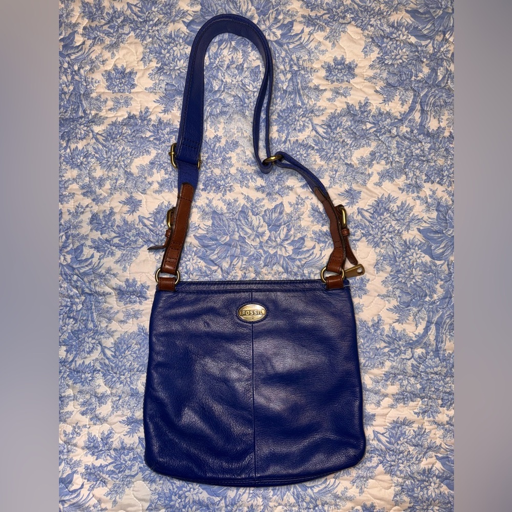 Fossil Explorer Crossbody Purse Bag Rare Blue real leather